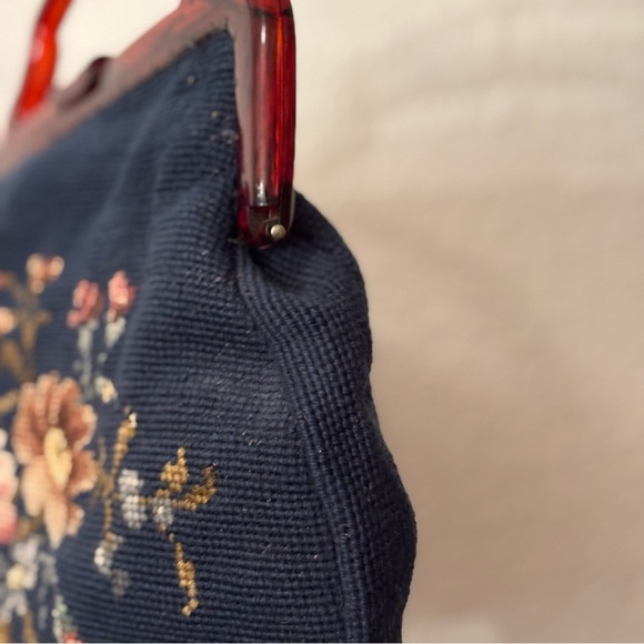 Vintage Sewing Tapestry Bag/Handbag with Bakelite Handle, Blue Floral. Clutch - Picture 11 of 16